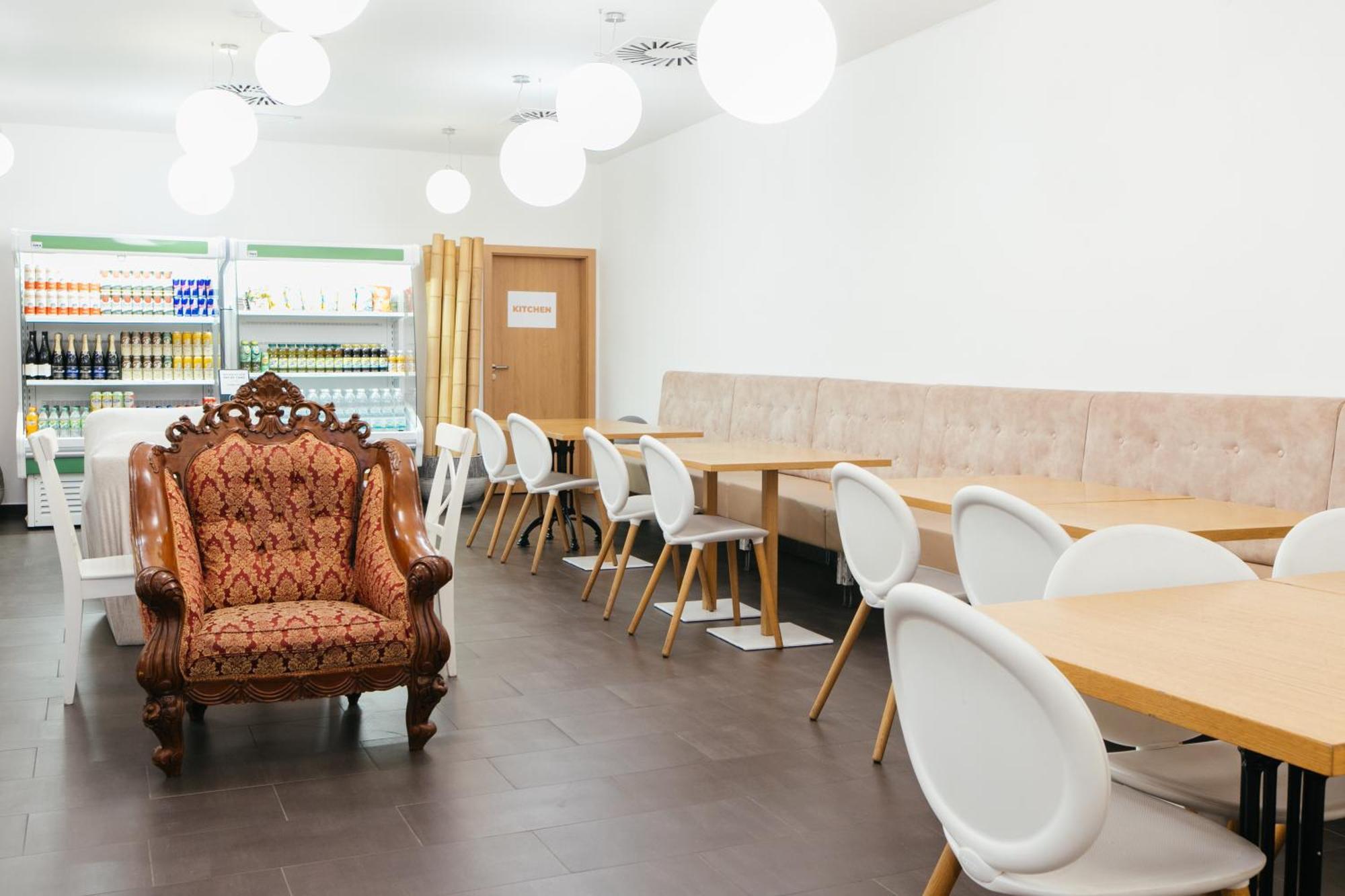 פראג Hostel Mandarinka מראה חיצוני תמונה