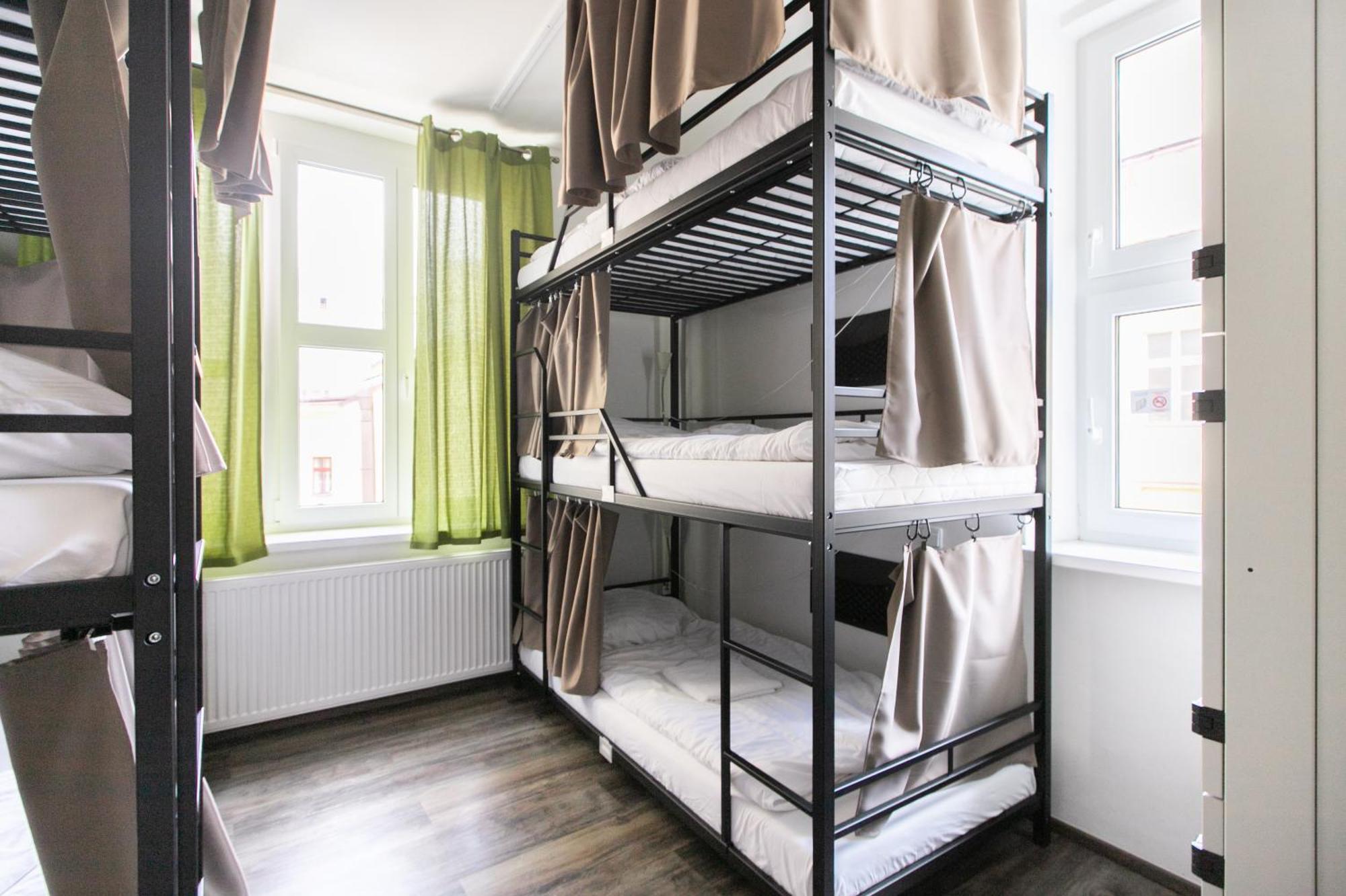 פראג Hostel Mandarinka מראה חיצוני תמונה
