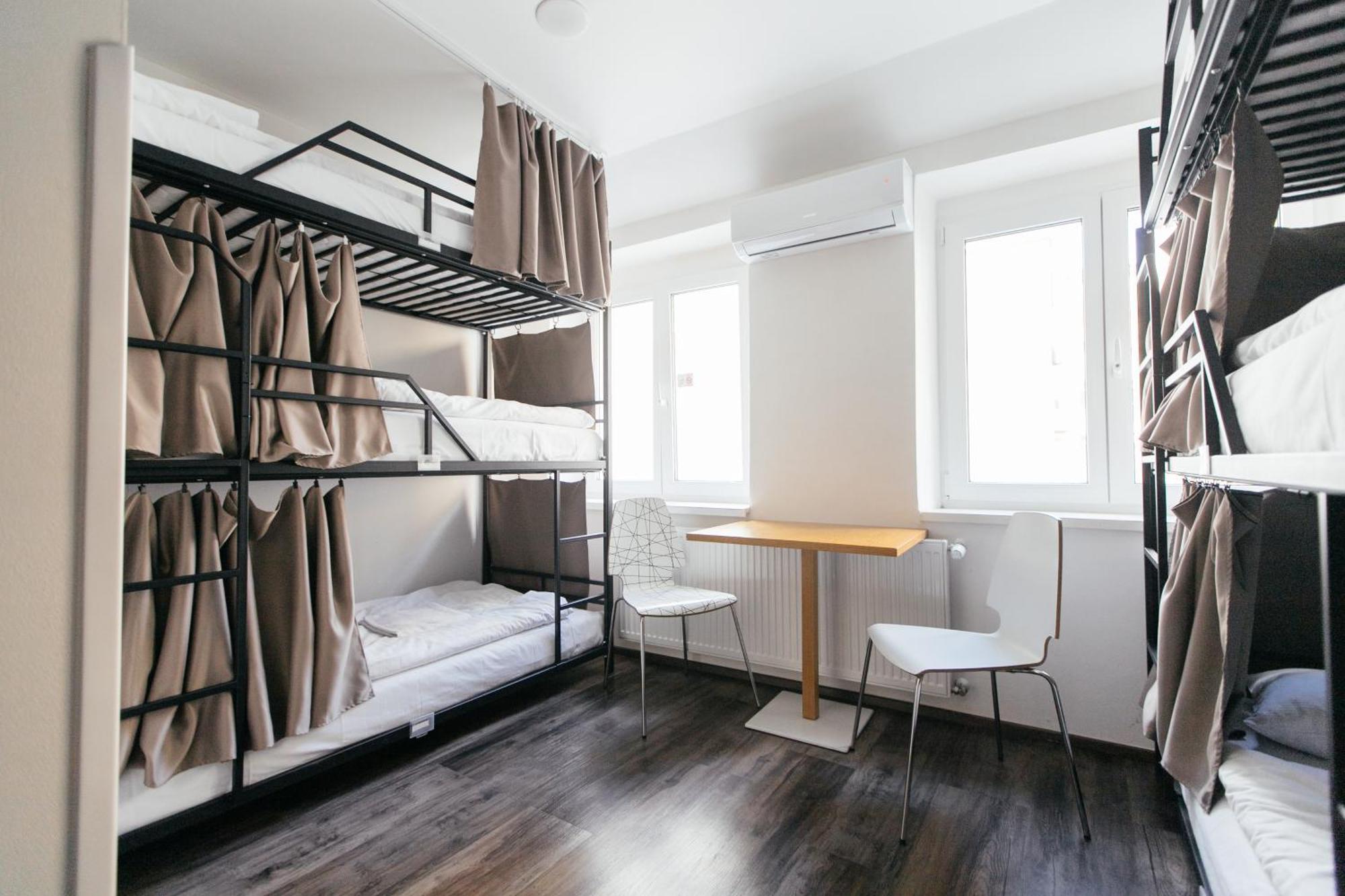 פראג Hostel Mandarinka מראה חיצוני תמונה