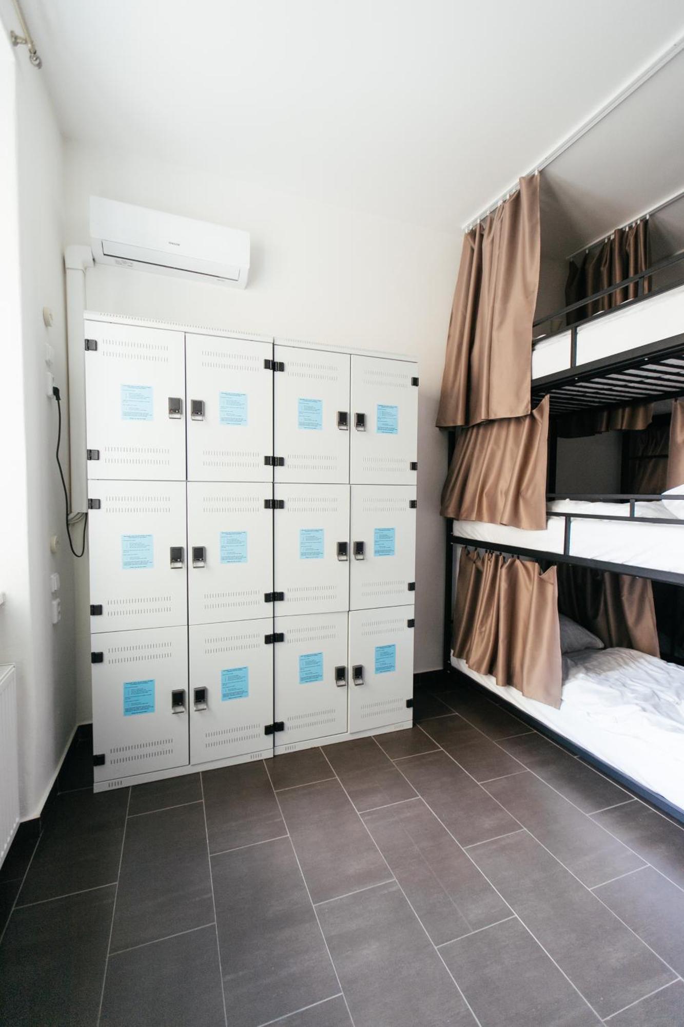 פראג Hostel Mandarinka מראה חיצוני תמונה