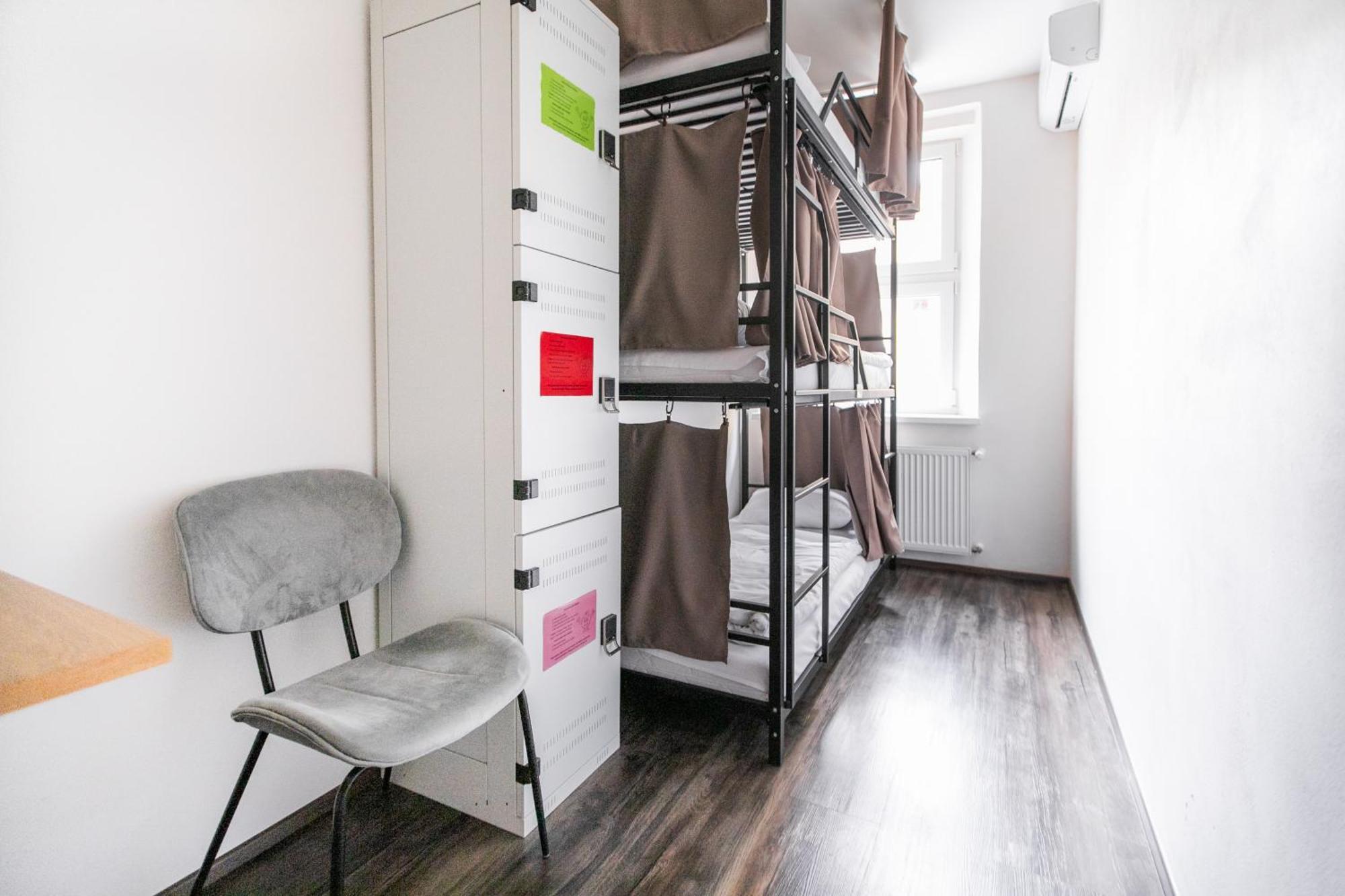 פראג Hostel Mandarinka מראה חיצוני תמונה