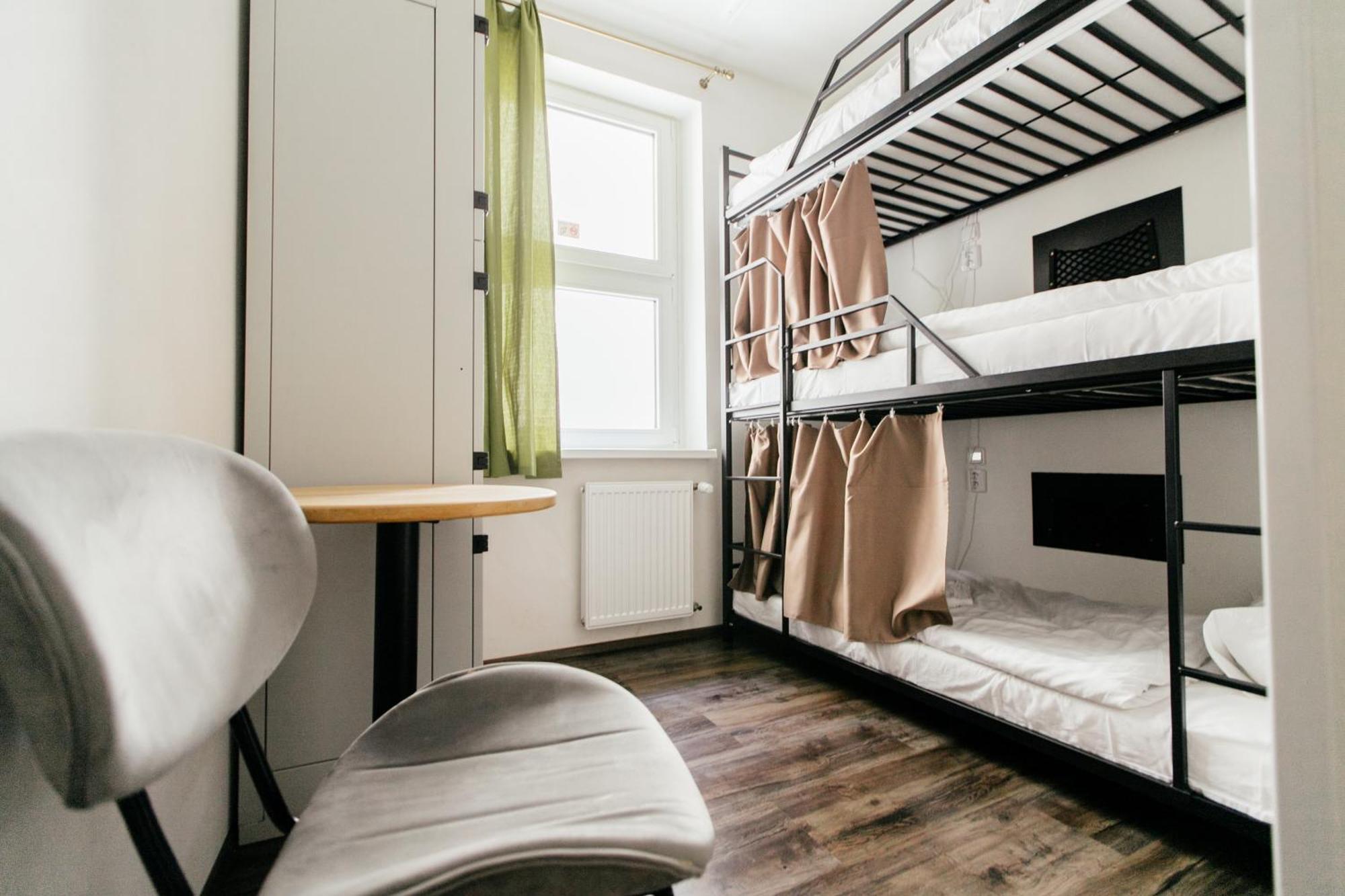 פראג Hostel Mandarinka מראה חיצוני תמונה