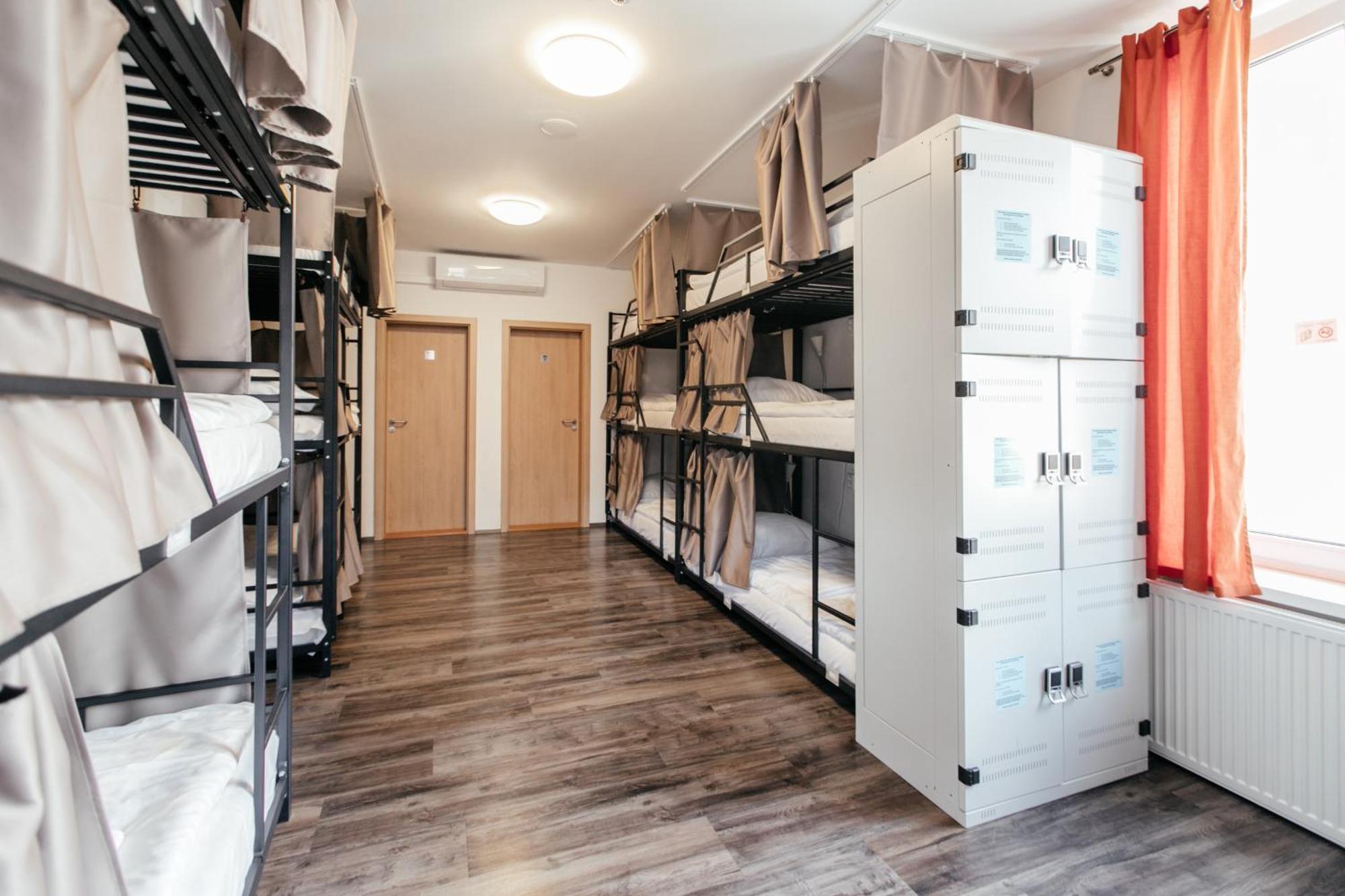 פראג Hostel Mandarinka מראה חיצוני תמונה